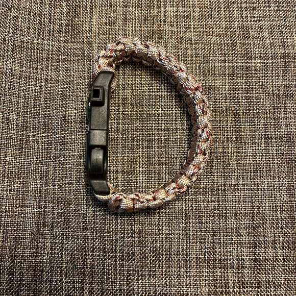 5291-HTT Paracord Bracelet Waterproof Outdoor Adjustable Survival-Desert Camo - Picture 14 of 16